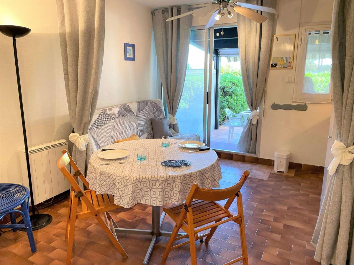 Studio Rdc Avec Piscine, A 600M De La Plage Et A Deux Pas Du Port - Cap D'Agde - Fr-1-249-369 المظهر الخارجي الصورة