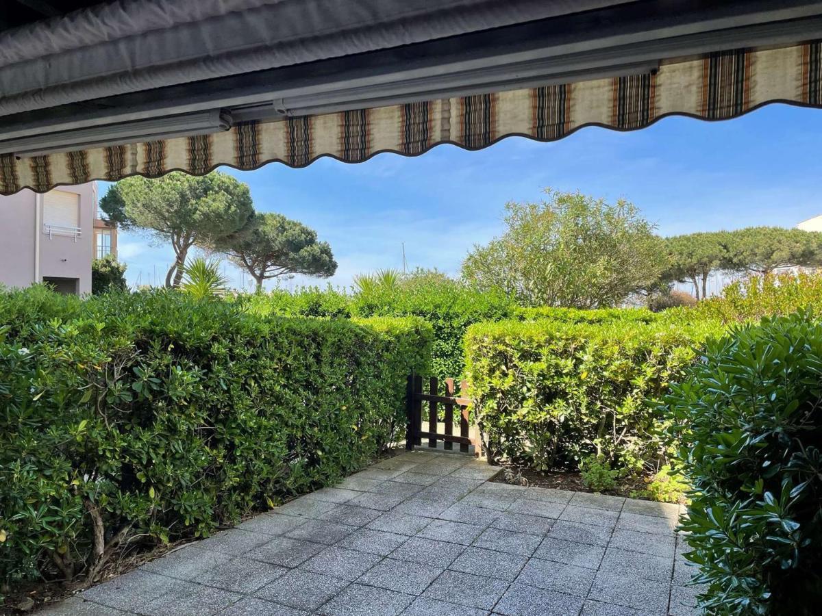 Studio Rdc Avec Piscine, A 600M De La Plage Et A Deux Pas Du Port - Cap D'Agde - Fr-1-249-369 المظهر الخارجي الصورة